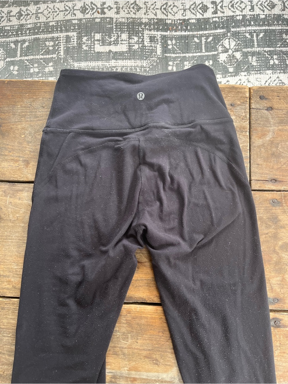 lululemon black flare legging. Women’s size 4.